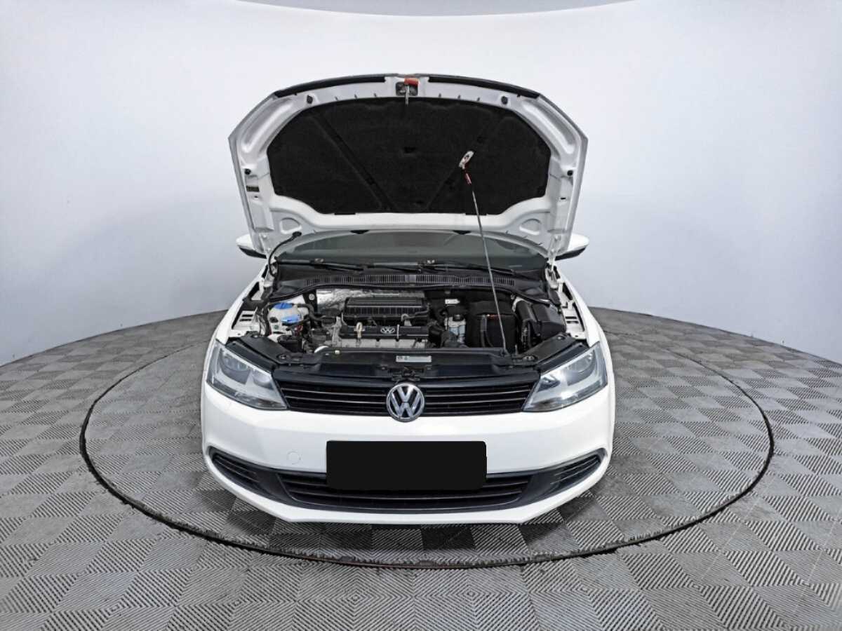 Volkswagen Jetta б/у, 2014, Механическая. Фото: #8