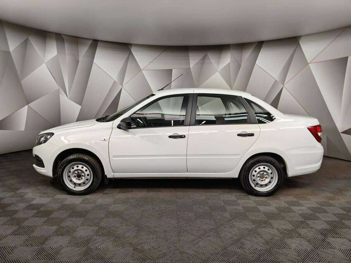 Lada (ВАЗ) Granta б/у, 2020, Механическая. Фото: #4