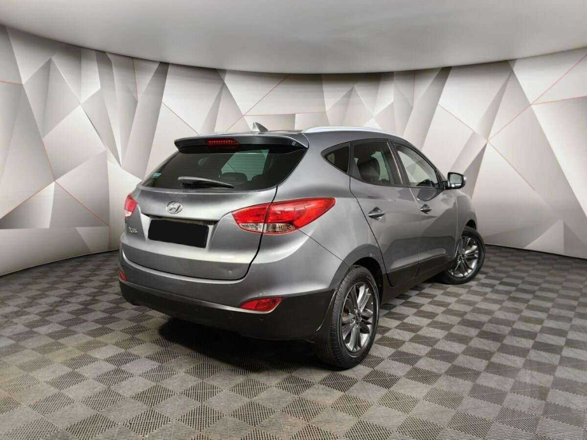 Hyundai ix35 б/у, 2014, Автоматическая. Фото: #1