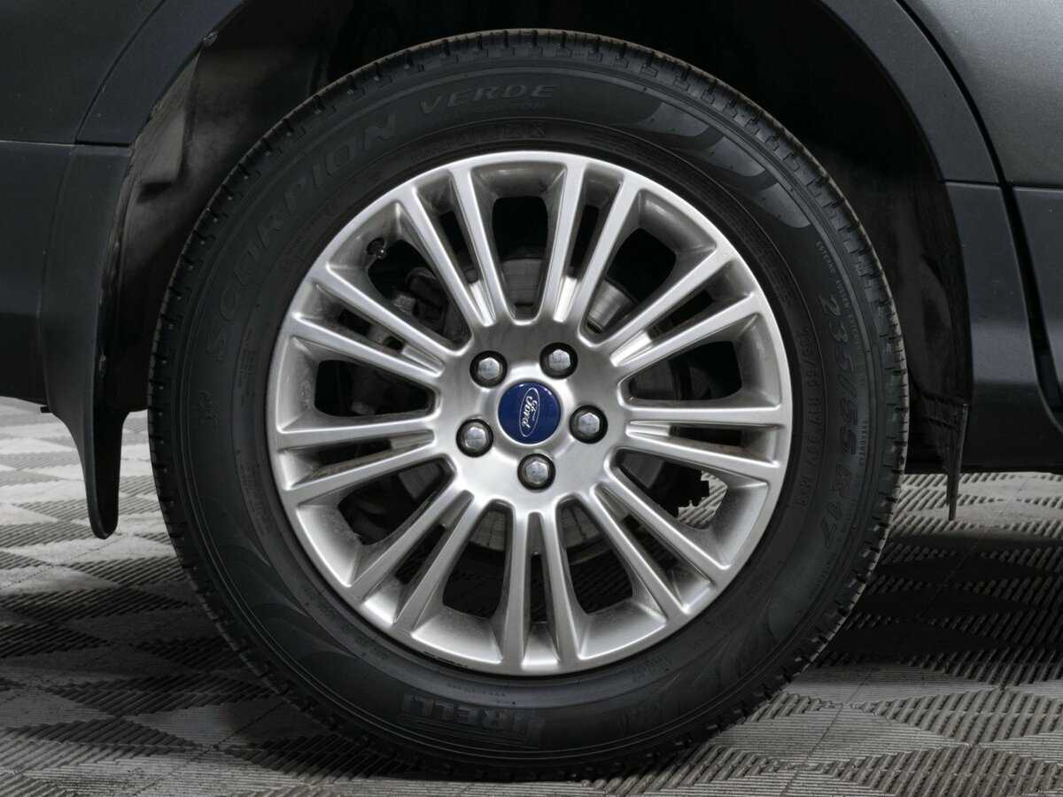 Ford Kuga б/у, 2016, Автоматическая. Фото: #12