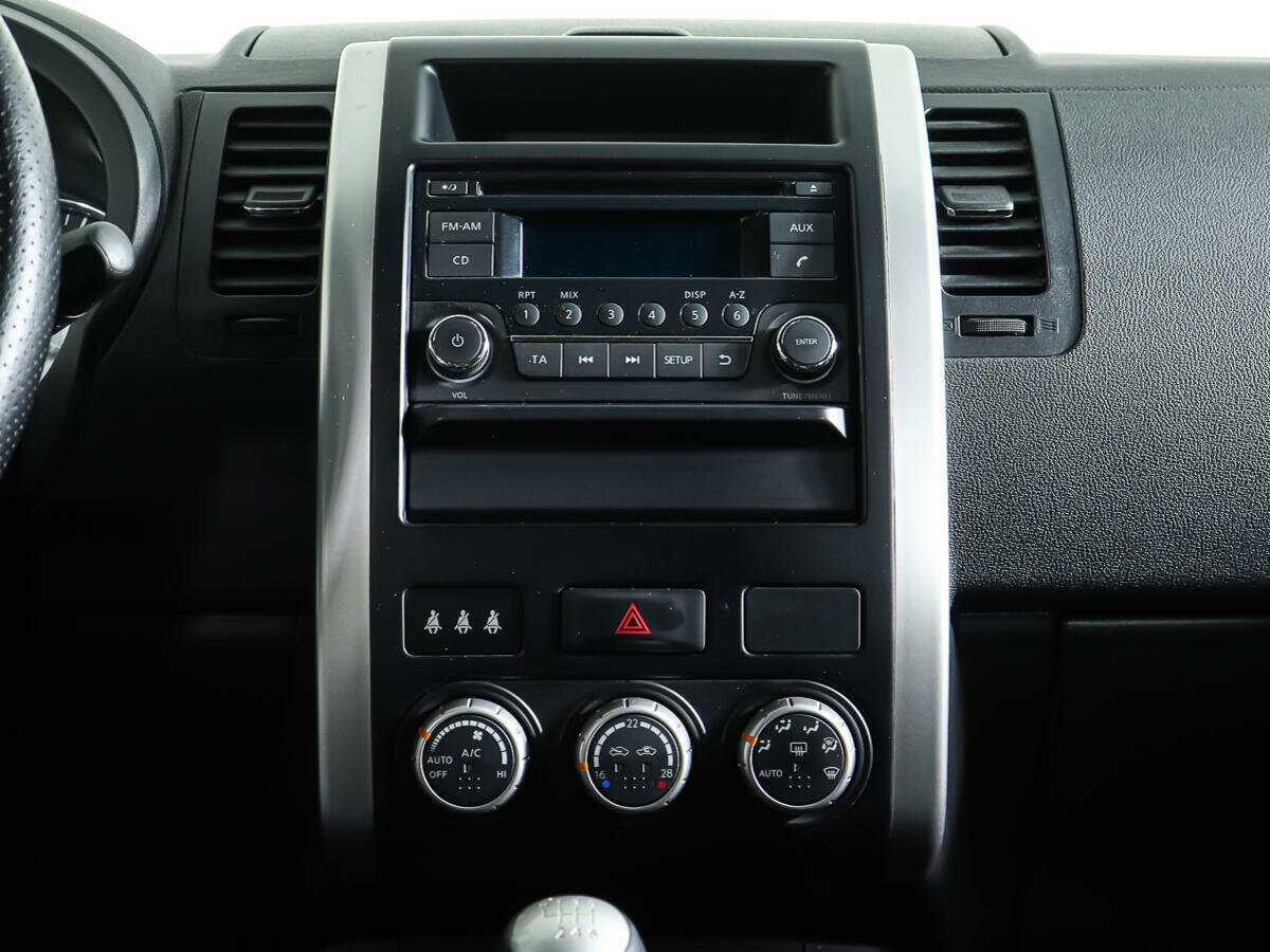Nissan X-Trail б/у, 2013, Механическая. Фото: #10
