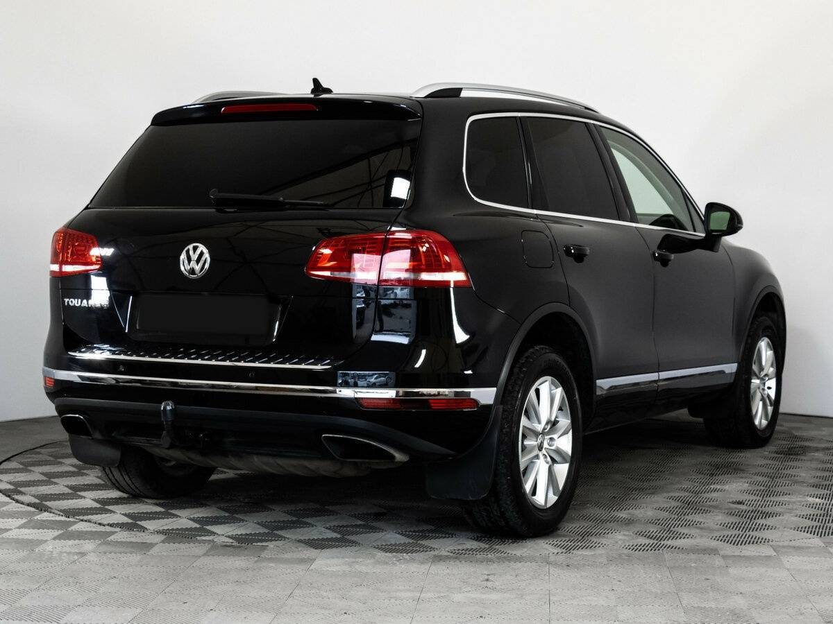 Volkswagen Touareg б/у, 2015, Автоматическая. Фото: #4