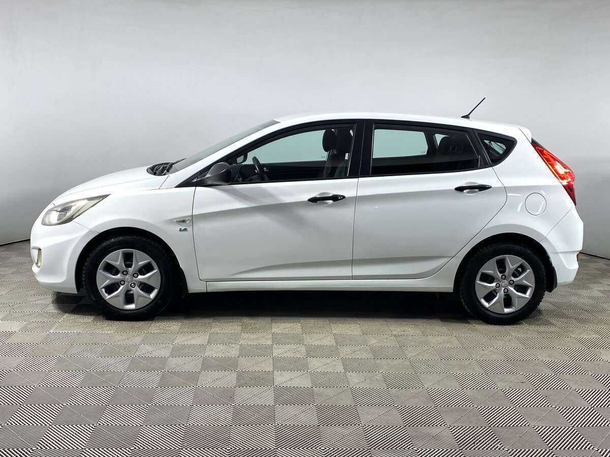 Hyundai Solaris б/у, 2014, Автоматическая. Фото: #7