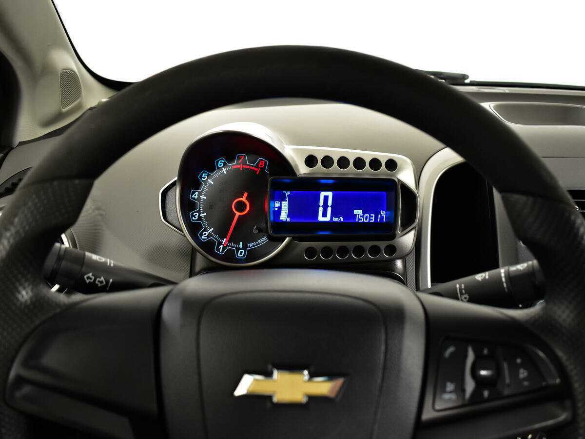 Chevrolet Aveo б/у, 2012, Механическая. Фото: #10