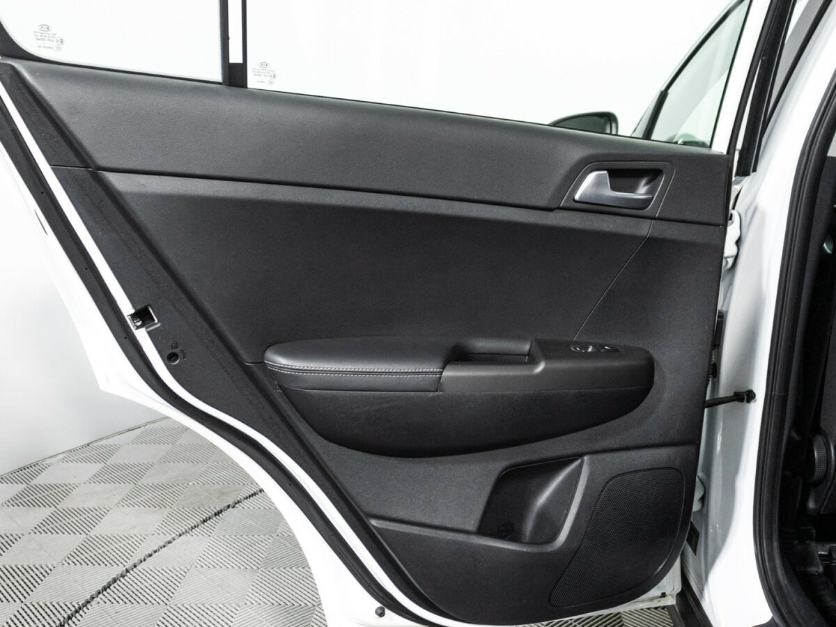 Kia Sportage б/у, 2021, Автоматическая. Фото: #21