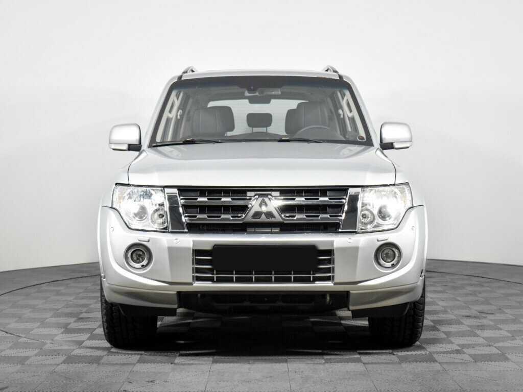 Mitsubishi Pajero б/у, 2013, Автоматическая. Фото: #1