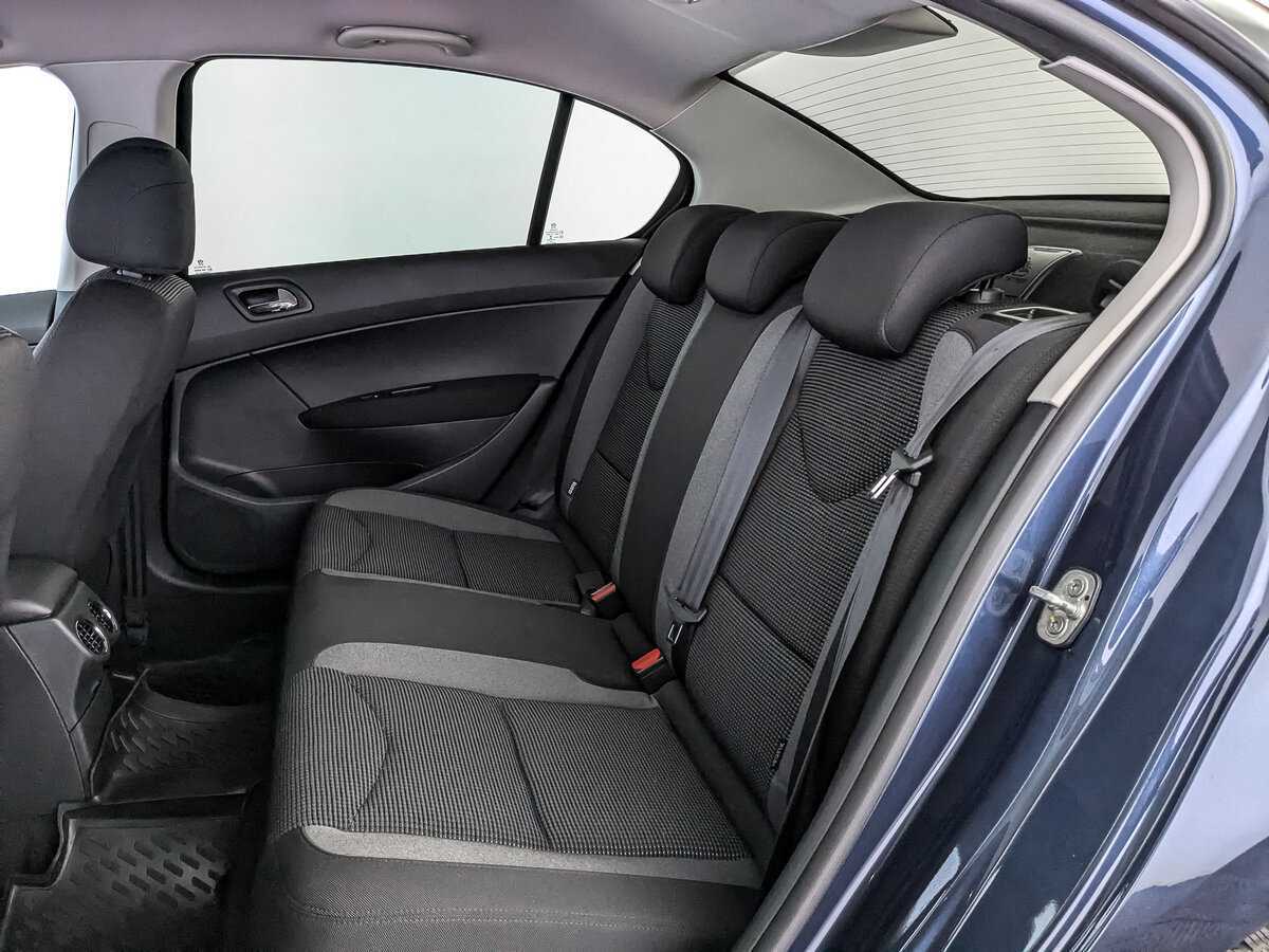 Peugeot 408 б/у, 2020, Механическая. Фото: #13