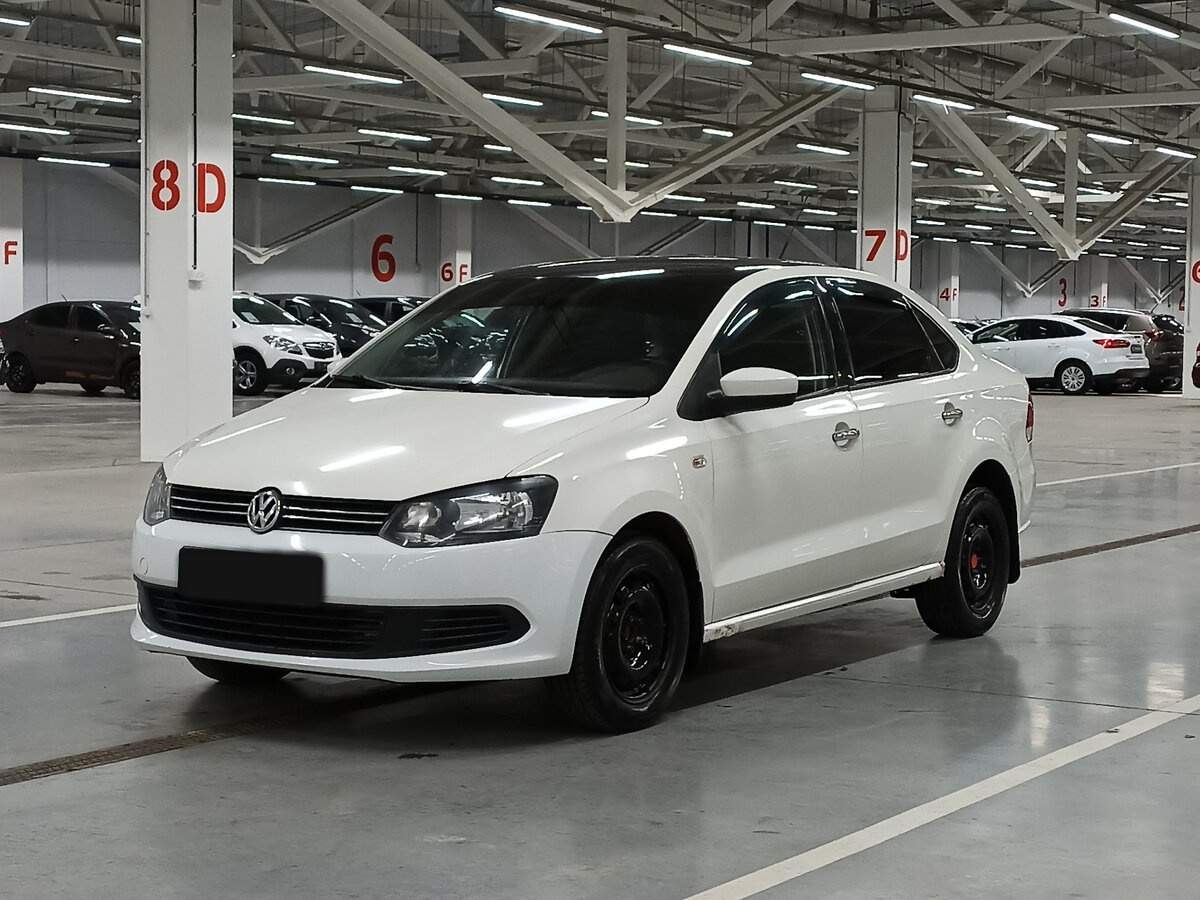 Volkswagen Polo б/у, 2013, Механическая. Фото: #0