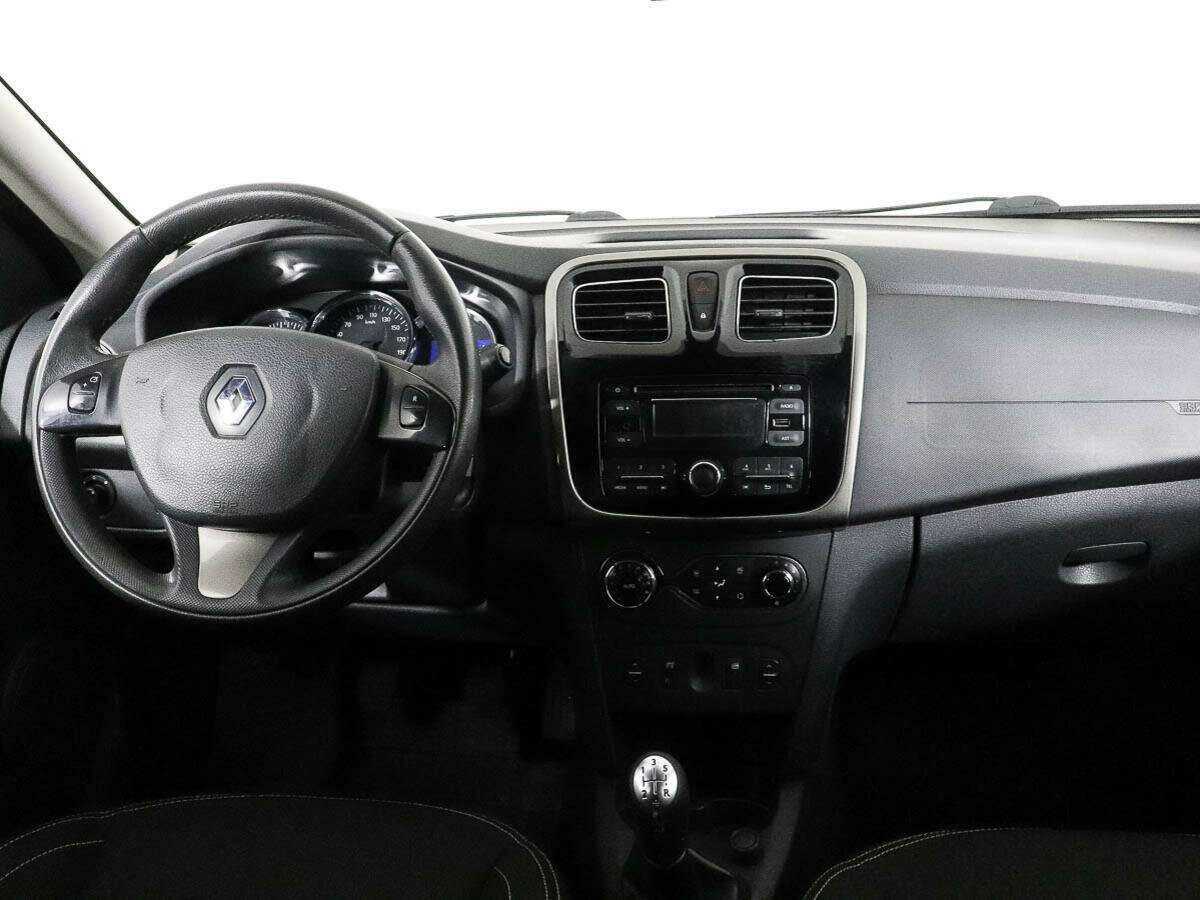 Renault Sandero б/у, 2015, Механическая. Фото: #9