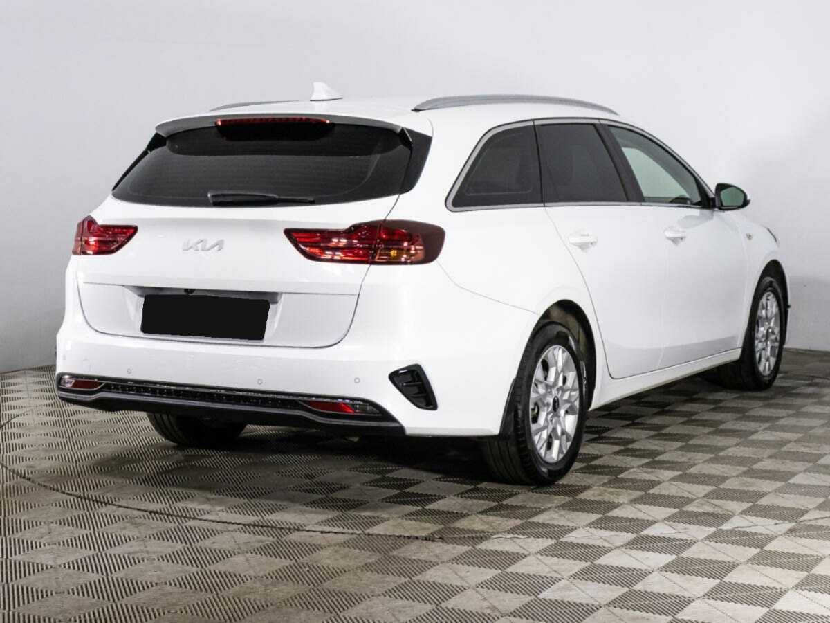 Kia Ceed б/у, 2023, Автоматическая. Фото: #4