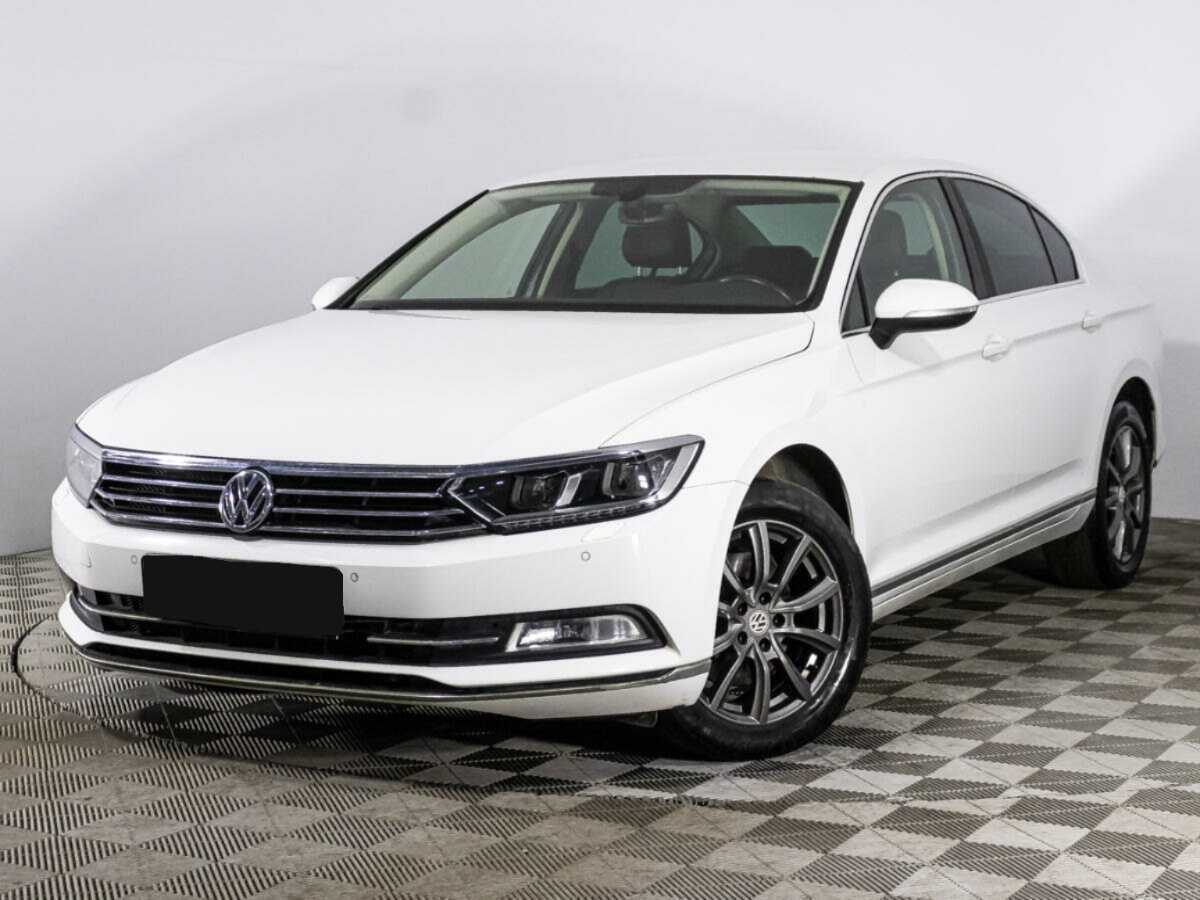 Volkswagen Passat б/у, 2017, Роботизированная. Фото: #0