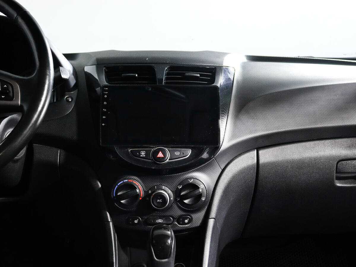 Hyundai Solaris б/у, 2014, Автоматическая. Фото: #10