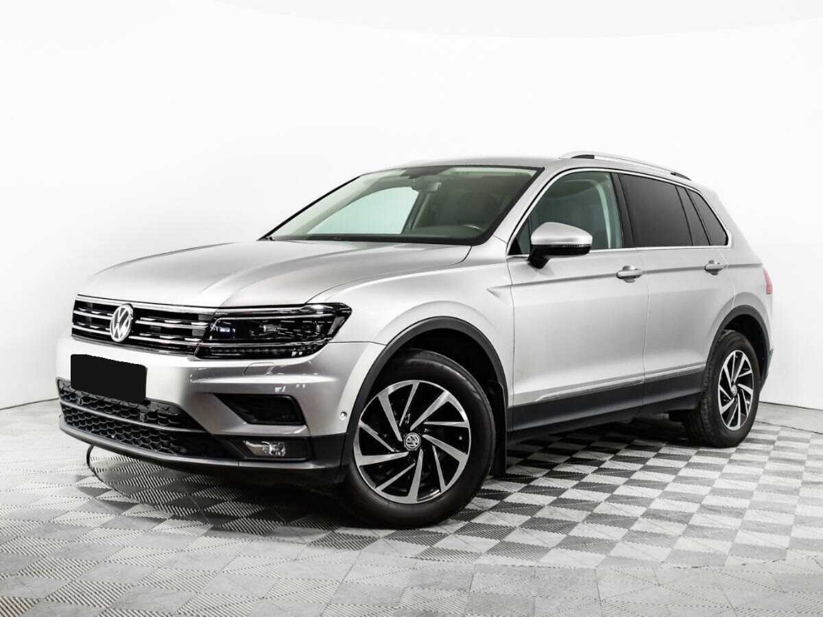 Volkswagen Tiguan б/у, 2018, Роботизированная. Посмотреть фото