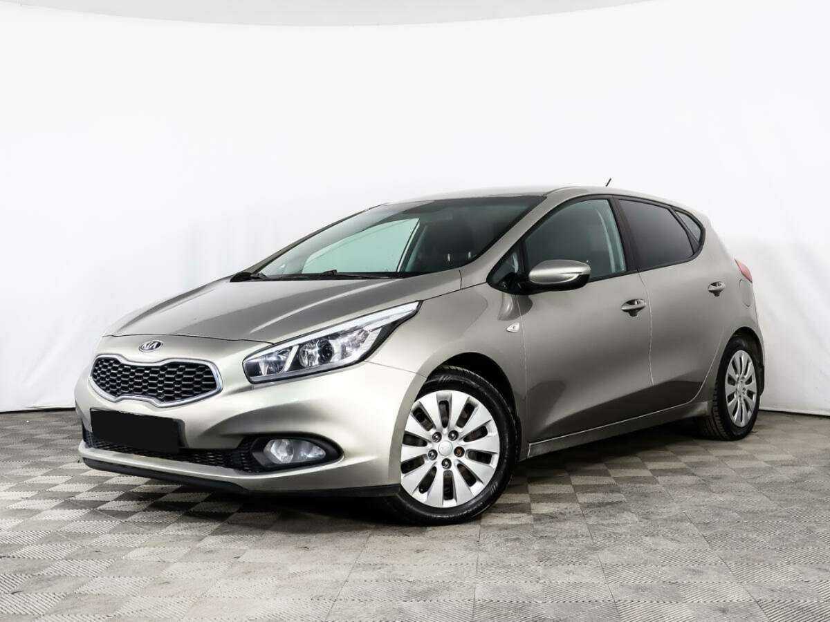 Kia Ceed б/у, 2015, Автоматическая. Фото: #0