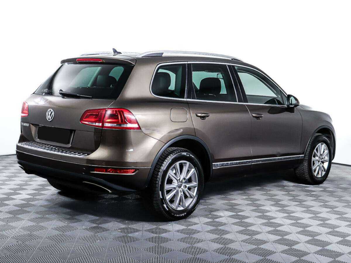 Volkswagen Touareg б/у, 2013, Автоматическая. Фото: #4