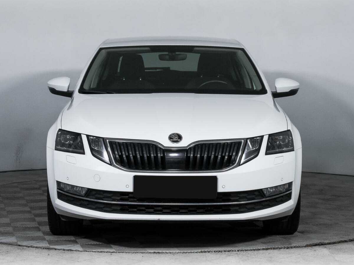 Skoda Octavia б/у, 2019, Роботизированная. Фото: #1
