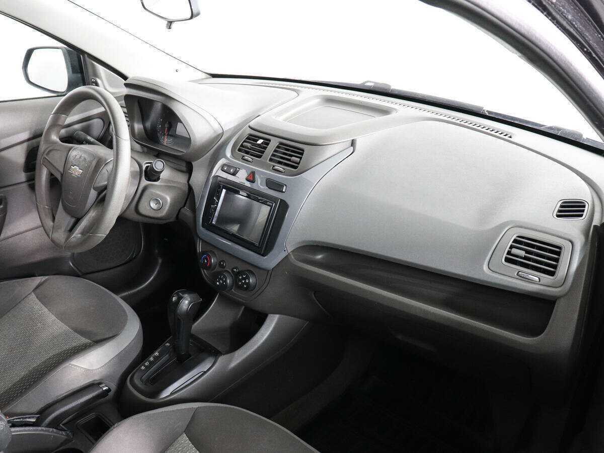 Chevrolet Cobalt б/у, 2013, Автоматическая. Фото: #9