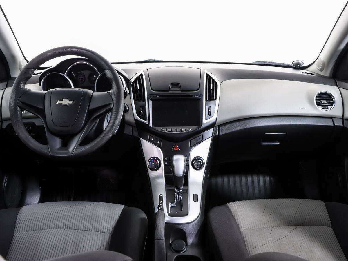 Chevrolet Cruze б/у, 2013, Автоматическая. Фото: #9