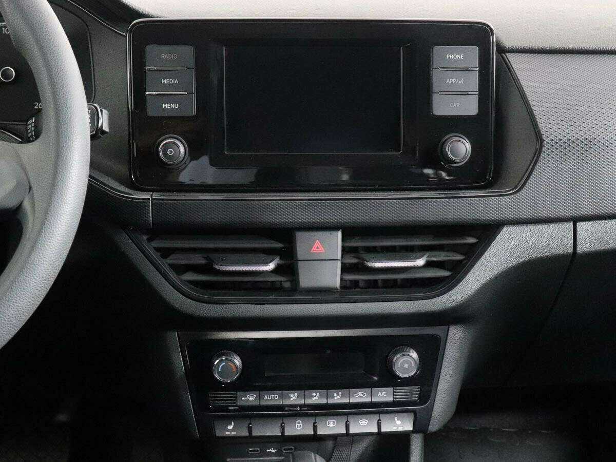 Volkswagen Polo б/у, 2022, Автоматическая. Фото: #11