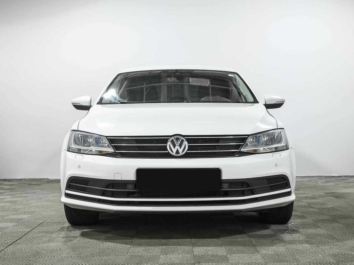 Volkswagen Jetta б/у, 2016, Автоматическая. Фото: #1