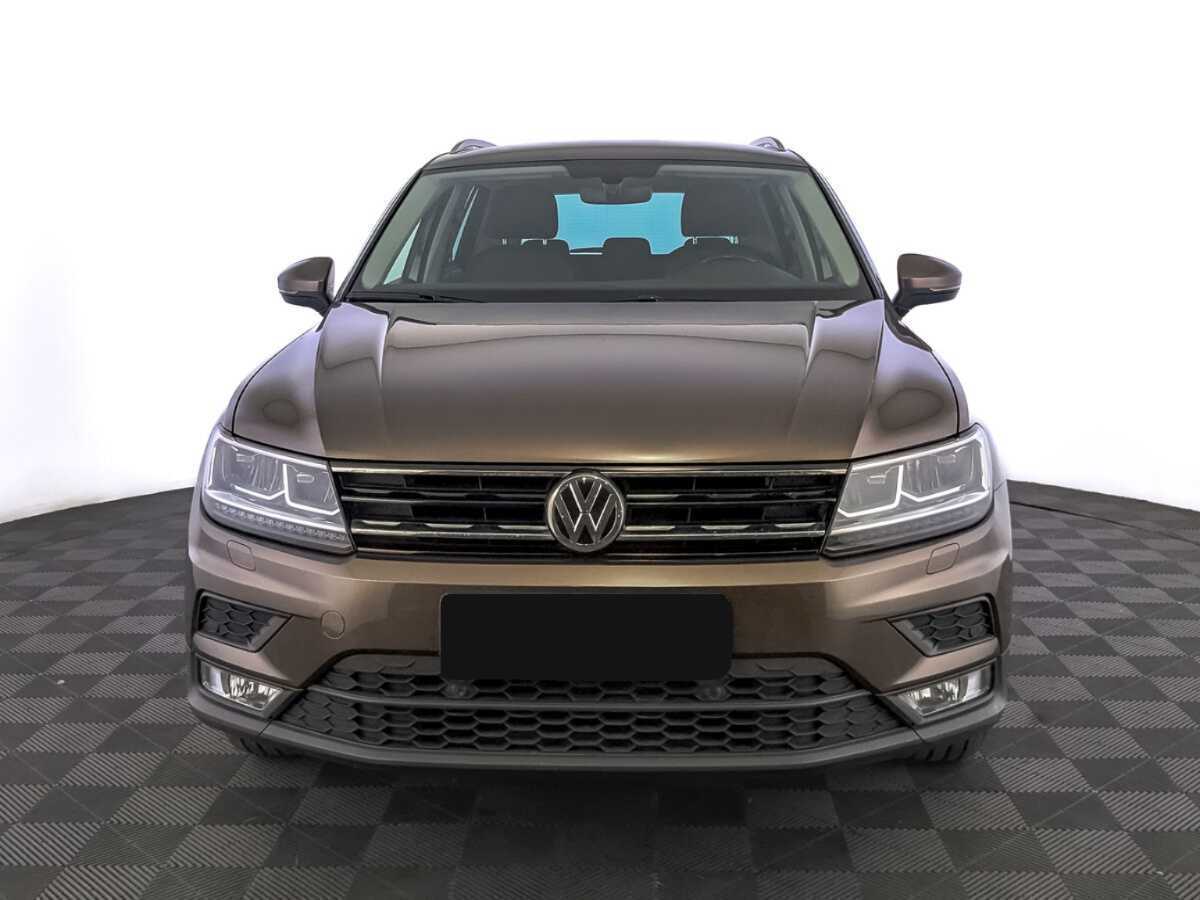 Volkswagen Tiguan б/у, 2017, Роботизированная. Фото: #1