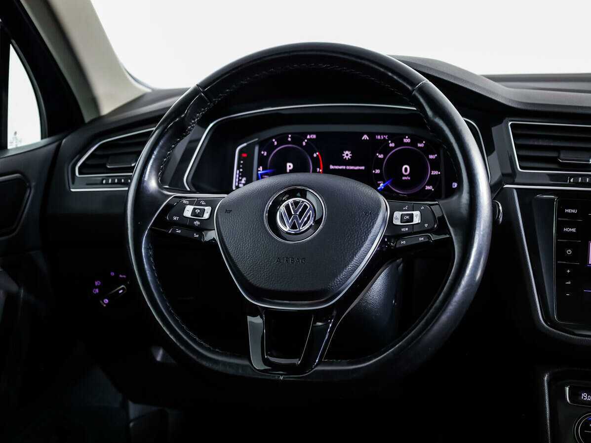 Volkswagen Tiguan б/у, 2018, Роботизированная. Фото: #9