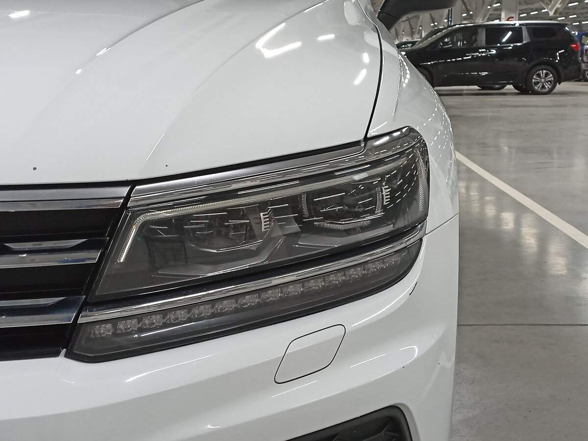 Volkswagen Tiguan б/у, 2018, Роботизированная. Фото: #16