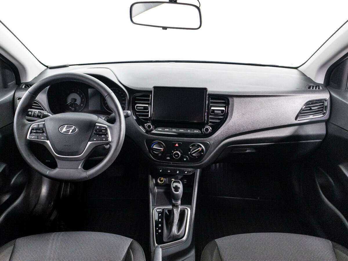Hyundai Solaris б/у, 2021, Автоматическая. Фото: #12