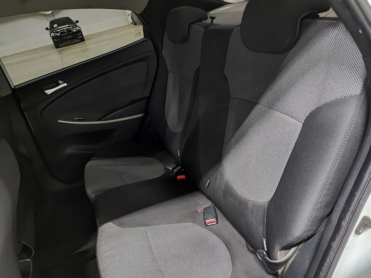 Hyundai Solaris б/у, 2013, Механическая. Фото: #11