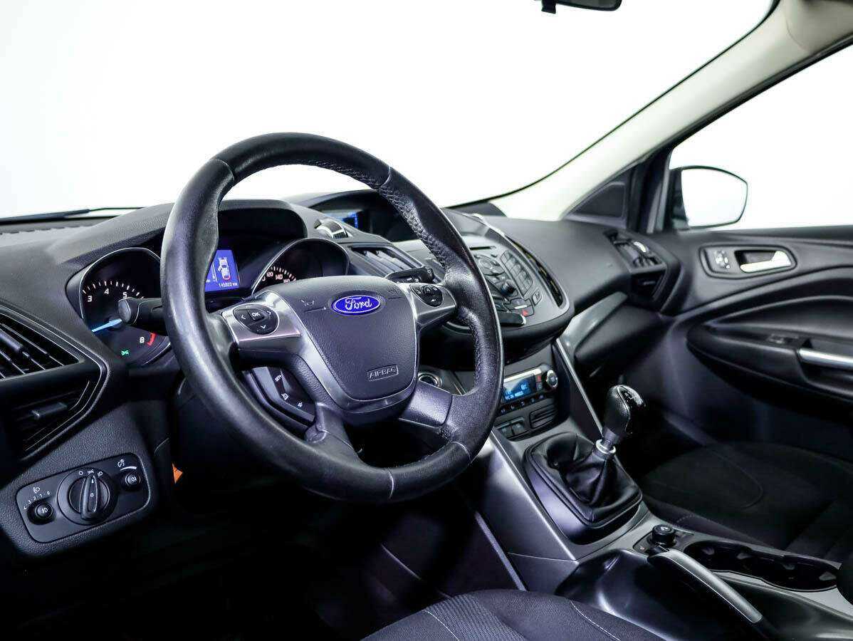Ford Kuga б/у, 2013, Механическая. Фото: #8
