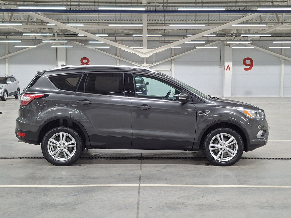 Ford Kuga б/у, 2016, Автоматическая. Фото: #3