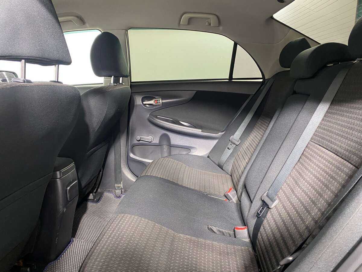 Toyota Corolla б/у, 2012, Автоматическая. Фото: #7
