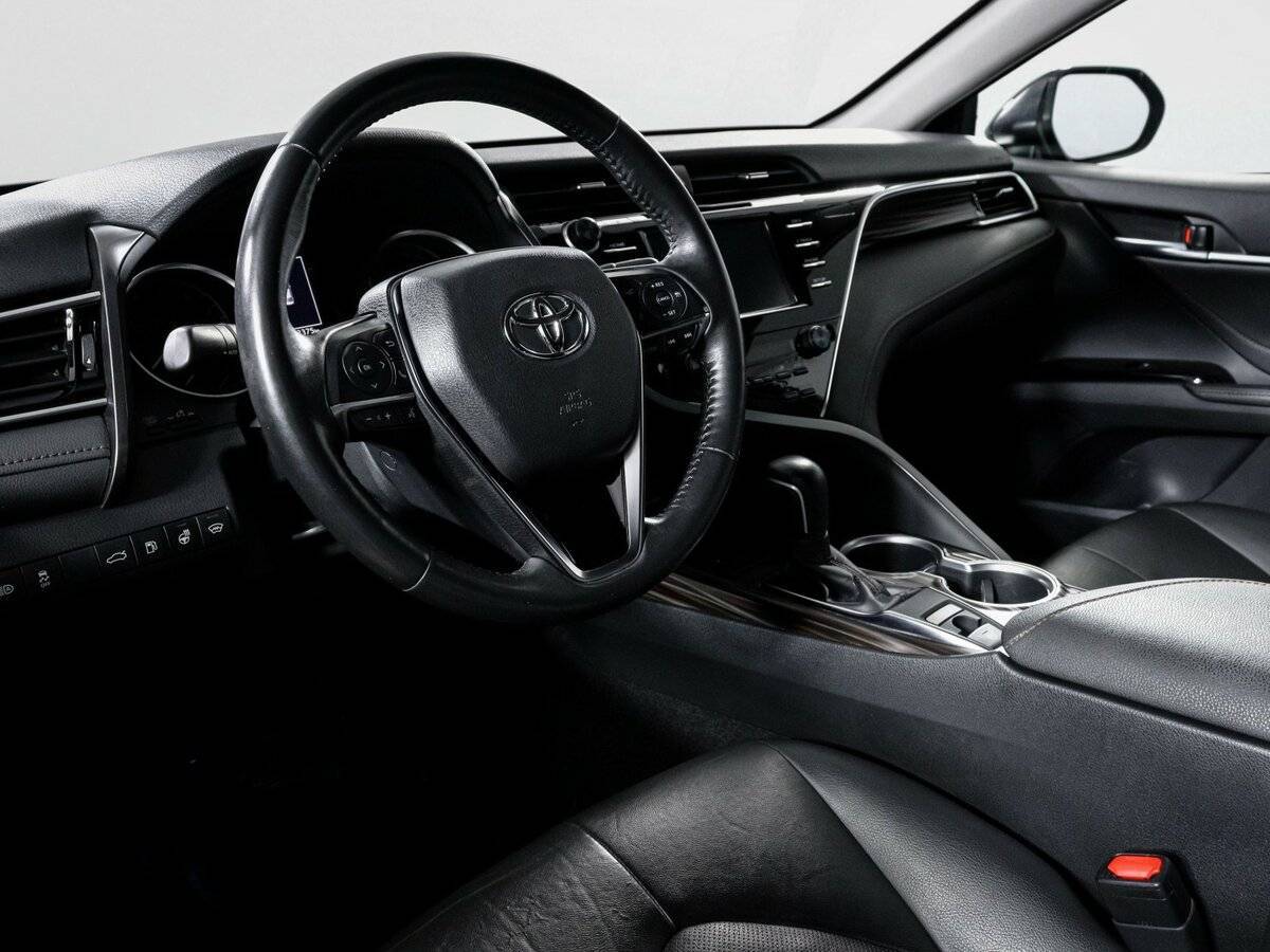 Toyota Camry б/у, 2018, Автоматическая. Фото: #13
