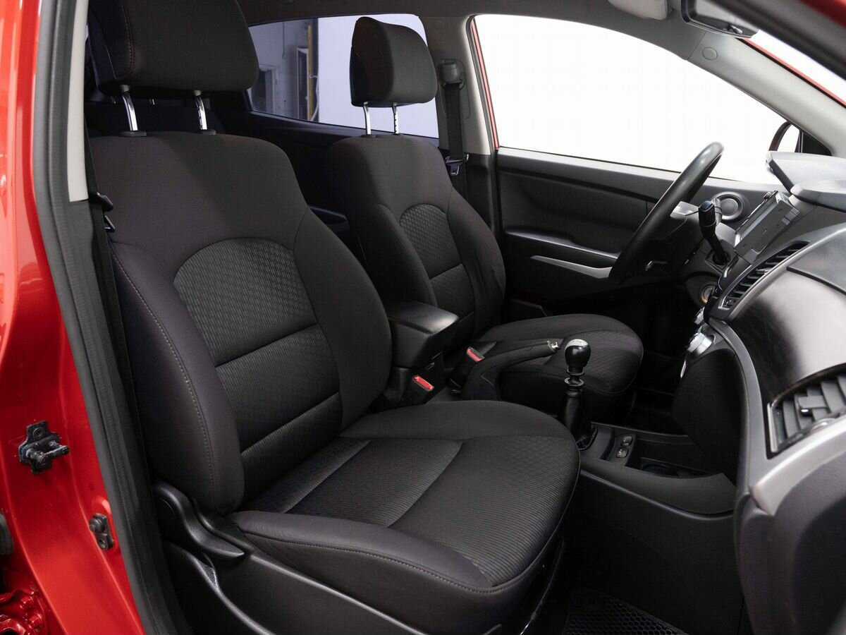 SsangYong Actyon б/у, 2013, Механическая. Фото: #13
