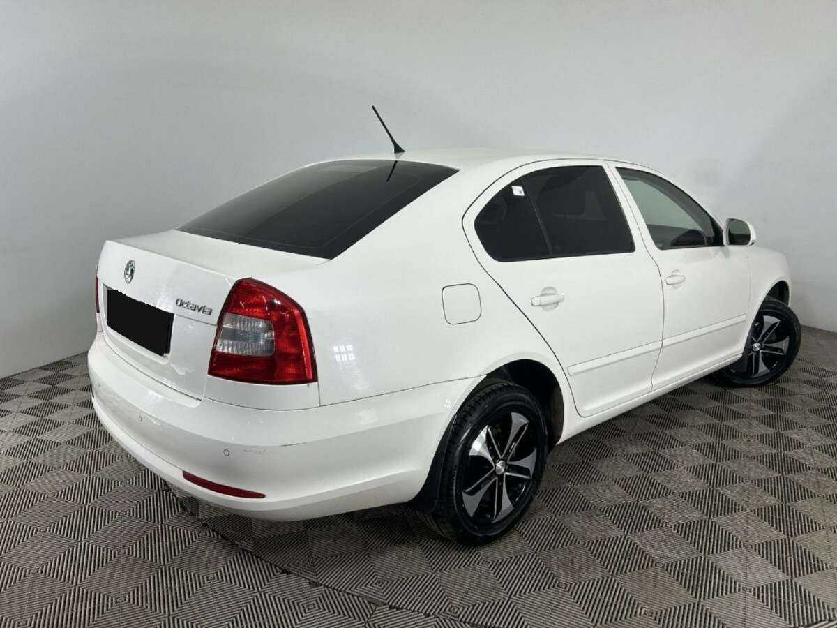 Skoda Octavia б/у, 2012, Автоматическая. Фото: #5