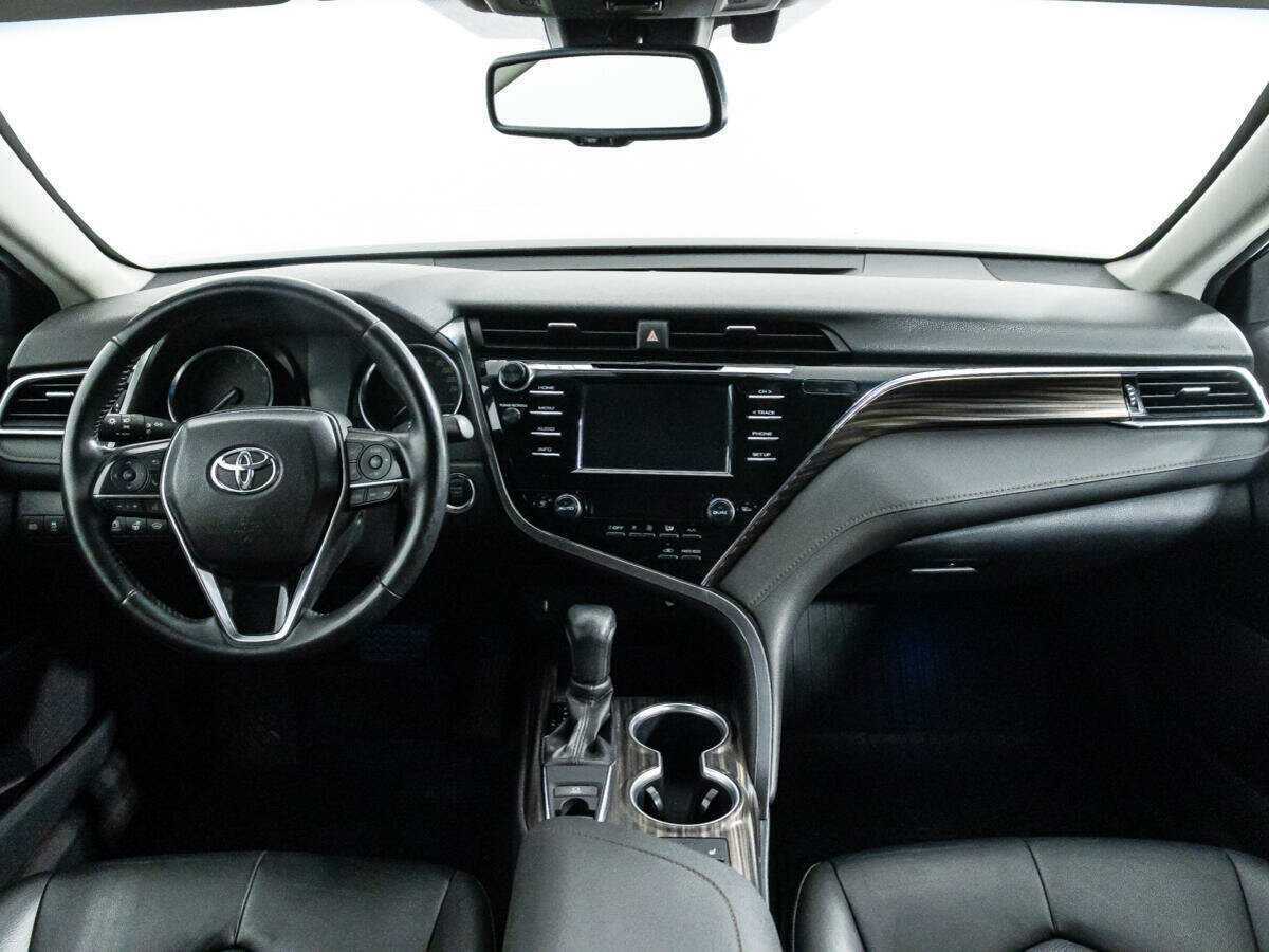 Toyota Camry б/у, 2021, Автоматическая. Фото: #12