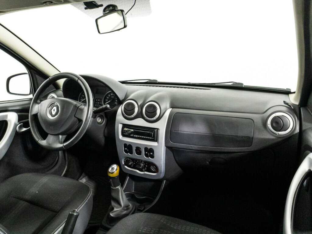 Renault Sandero б/у, 2013, Механическая. Фото: #8