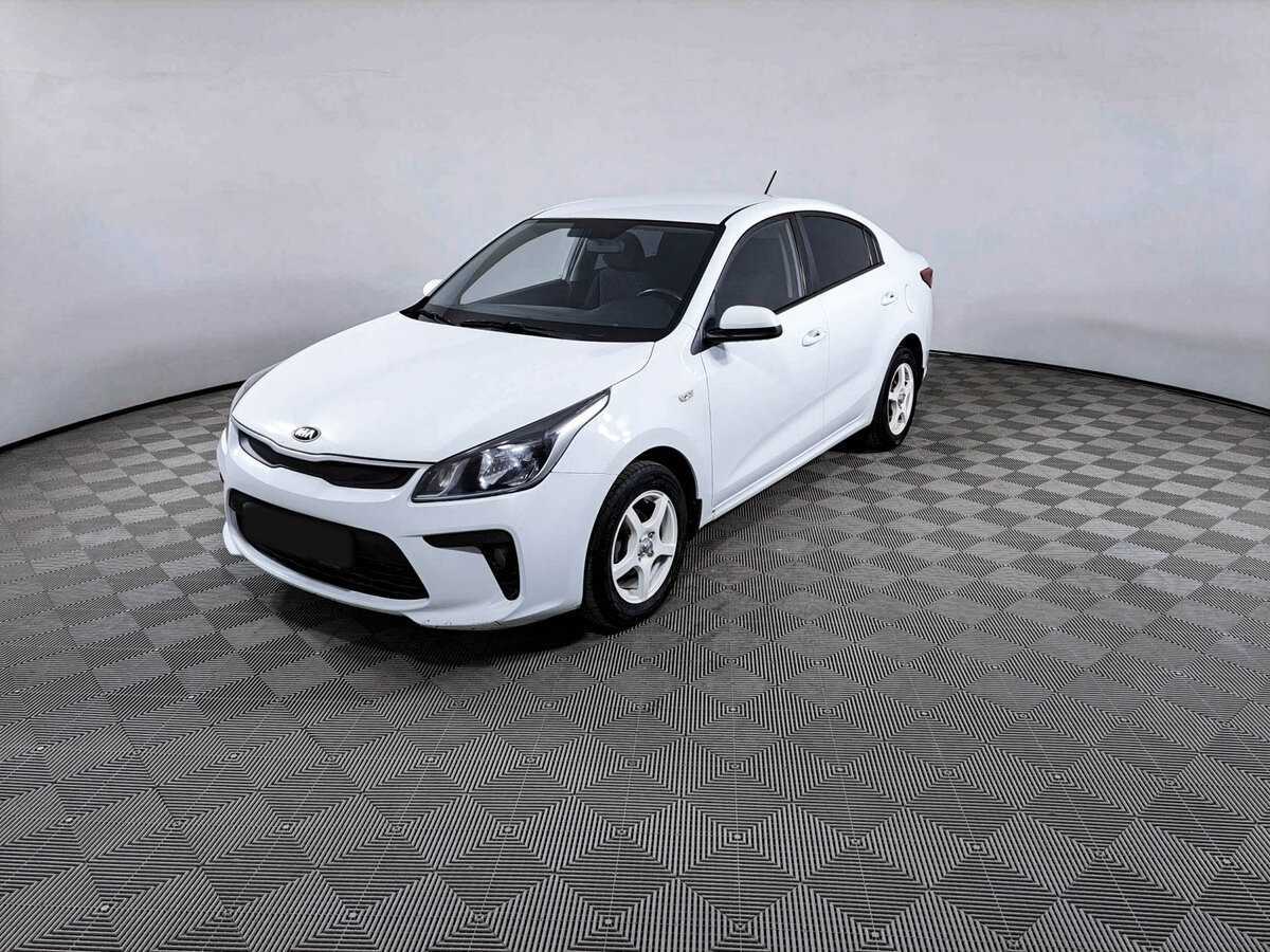 Kia Rio б/у, 2018, Механическая. Посмотреть фото