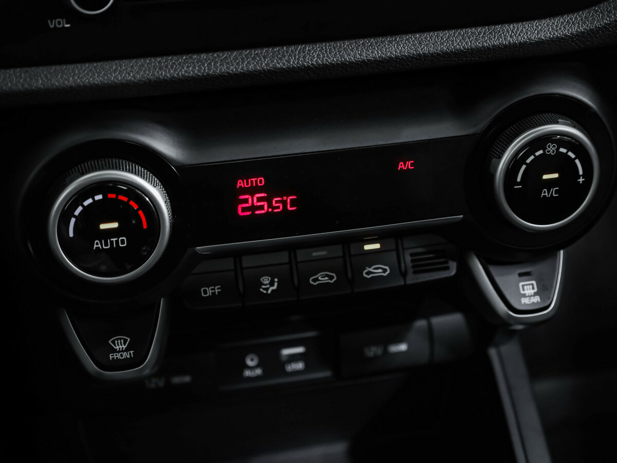 Kia Rio б/у, 2020, Автоматическая. Фото: #14