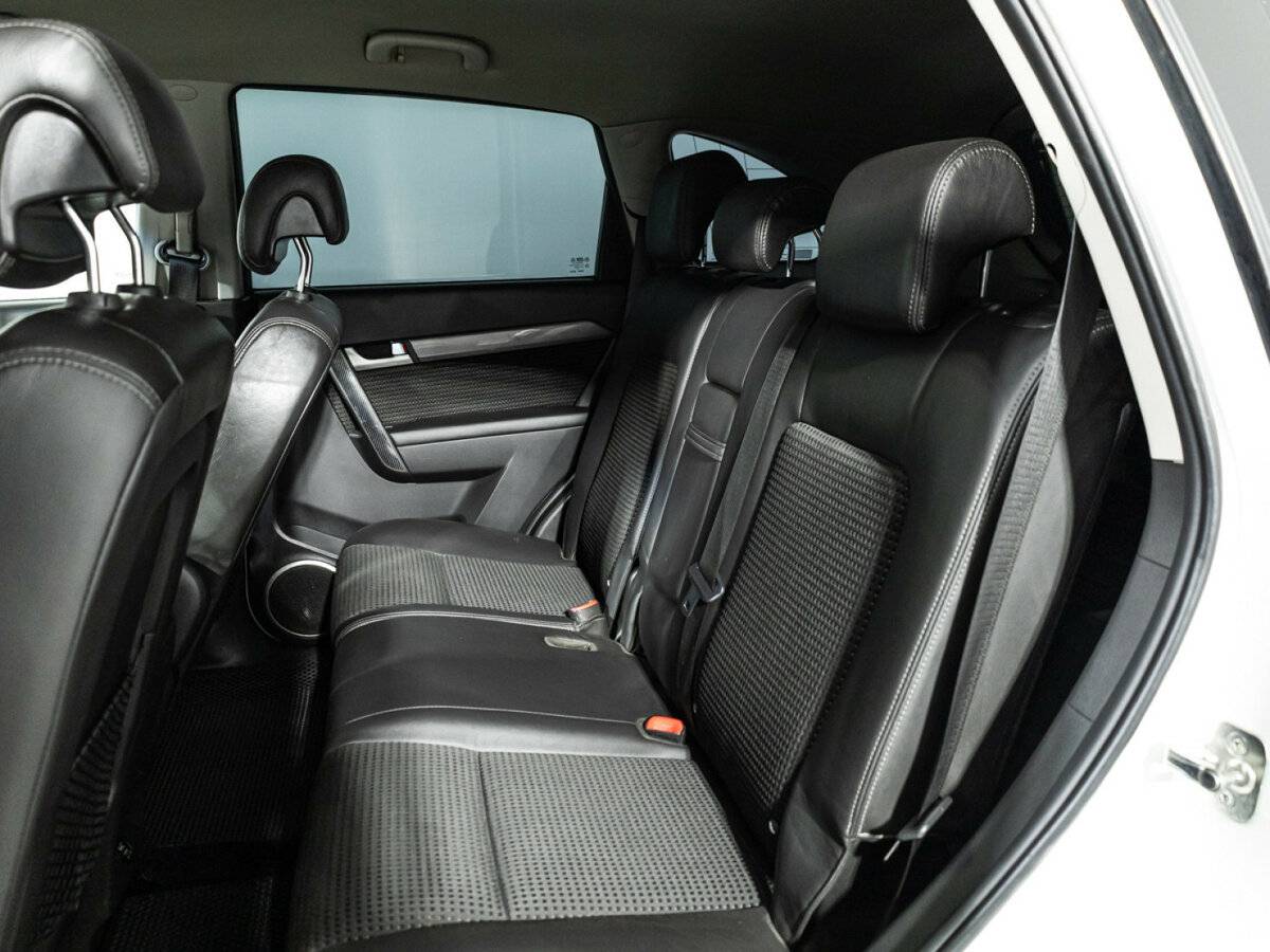 Chevrolet Captiva б/у, 2012, Автоматическая. Фото: #7