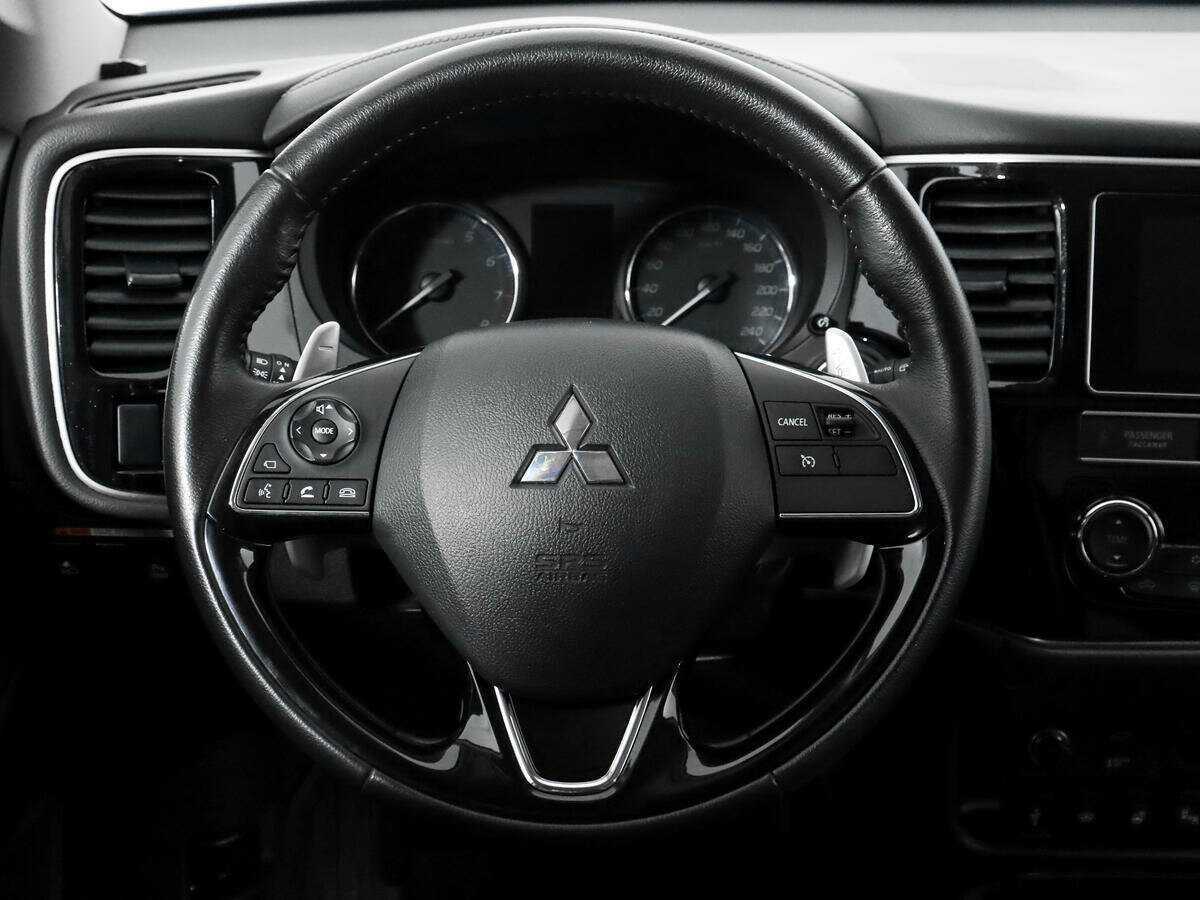 Mitsubishi Outlander б/у, 2019, Вариатор. Фото: #11