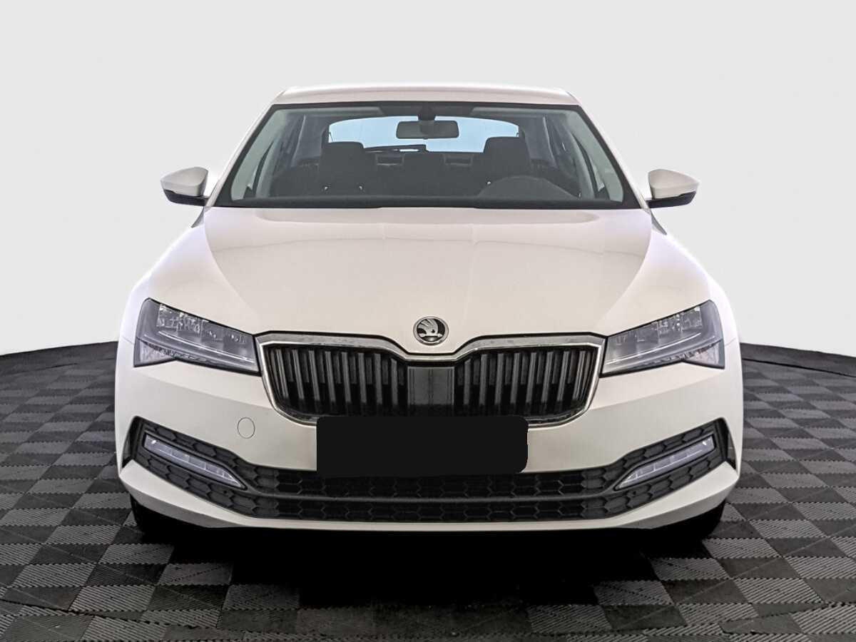Skoda Superb б/у, 2021, Роботизированная. Фото: #1