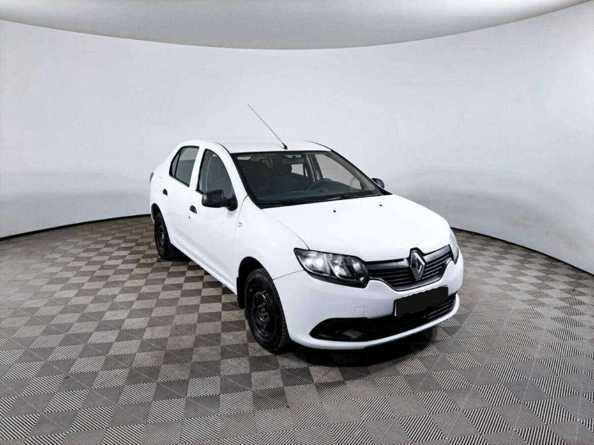 Renault Logan б/у, 2016, Механическая. Фото: #2