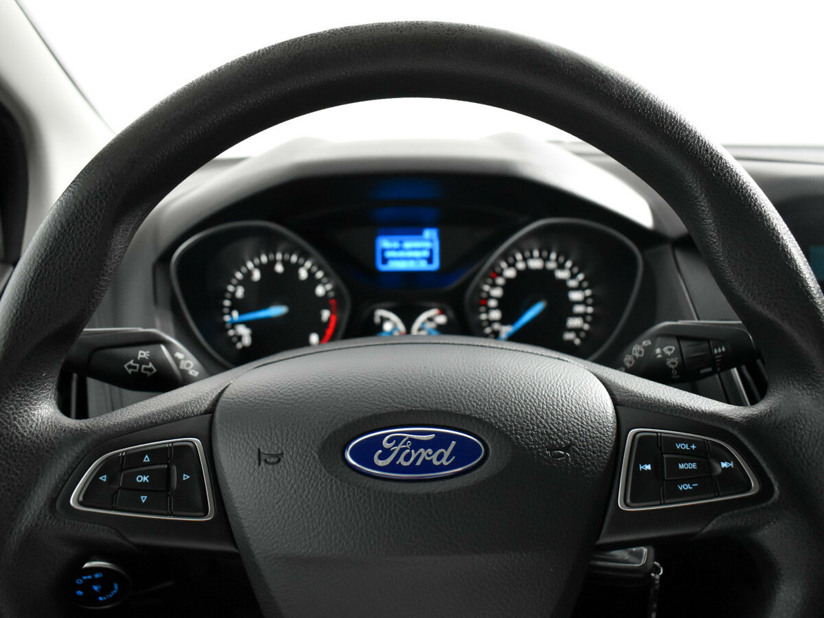 Ford Focus б/у, 2016, Механическая. Фото: #16