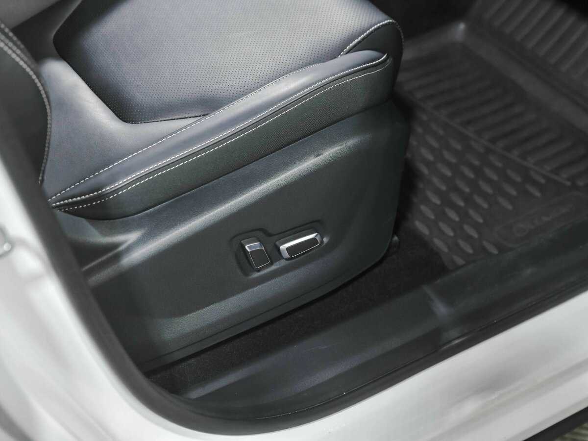 JAC JS6 б/у, 2023, Роботизированная. Фото: #17