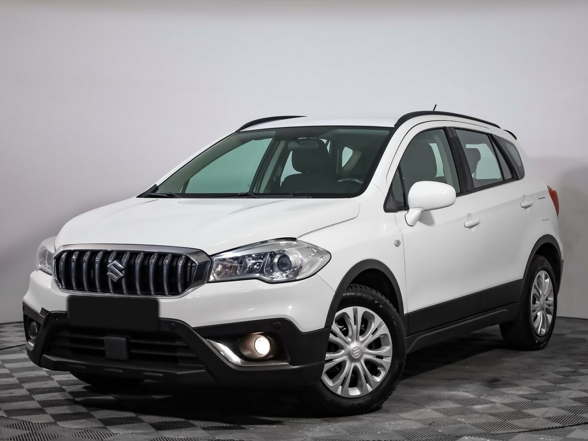 Suzuki SX4 б/у, 2017, Механическая. Посмотреть фото
