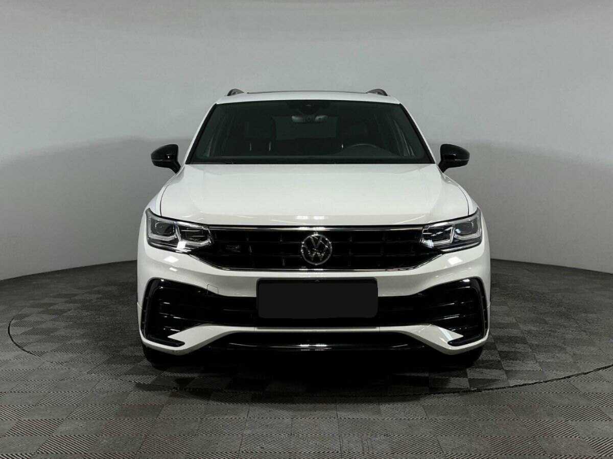 Volkswagen Tiguan б/у, 2021, Роботизированная. Фото: #1