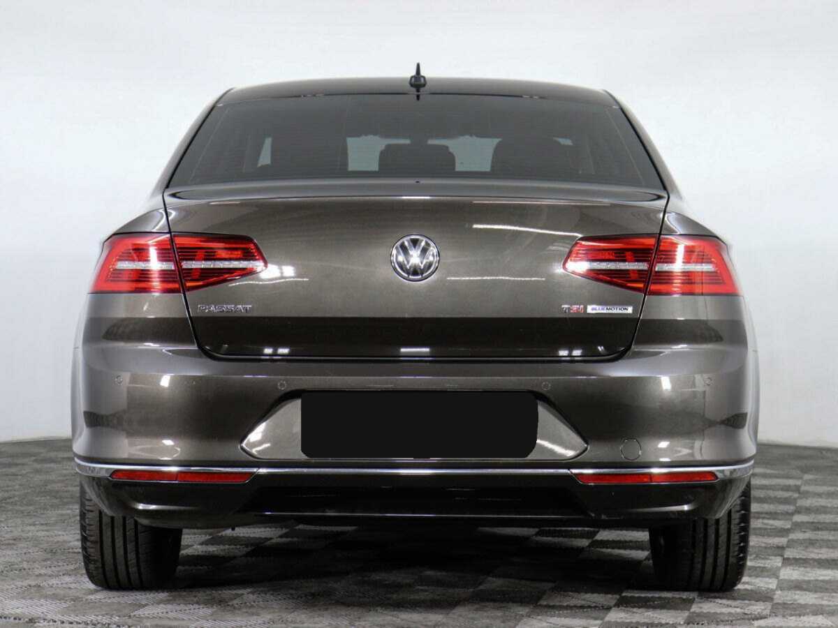 Volkswagen Passat б/у, 2015, Роботизированная. Фото: #5