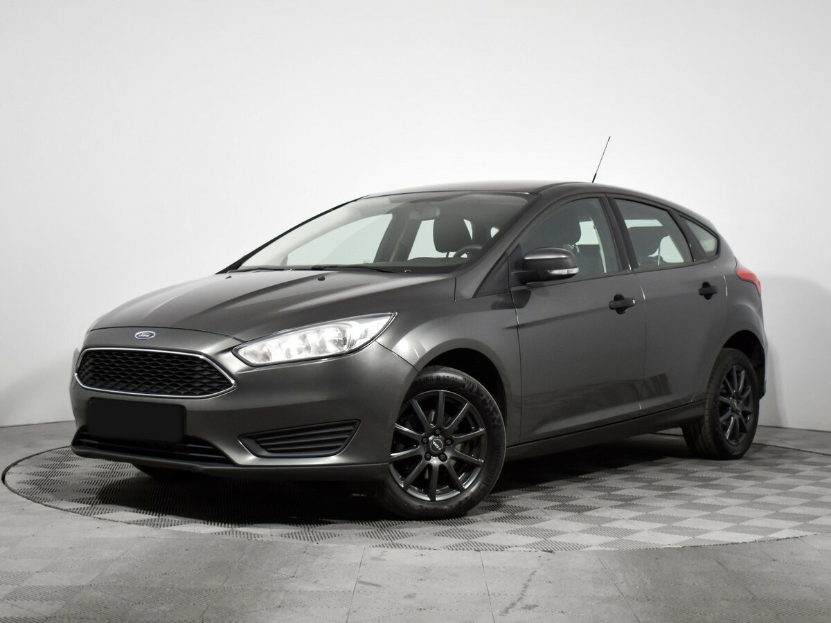 Ford Focus б/у, 2016, Механическая. Посмотреть фото