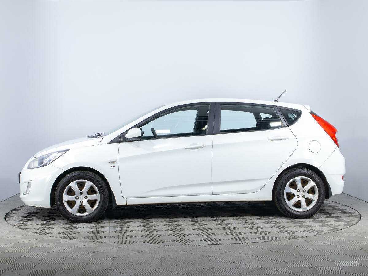 Hyundai Solaris б/у, 2014, Автоматическая. Фото: #7